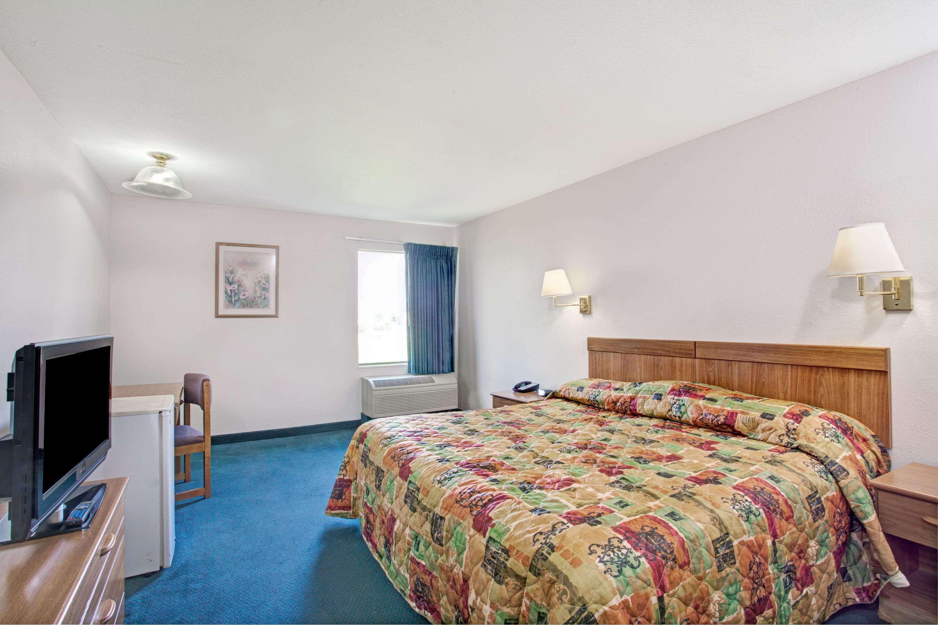 Super 8 By Wyndham Olive Branch Hotel Ngoại thất bức ảnh
